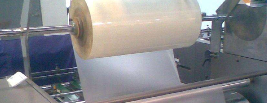 印刷廠的覆膜工藝讓畫冊的質(zhì)量更高檔(圖1) 印刷廠的覆膜工藝讓畫冊的質(zhì)量更高檔(圖1)